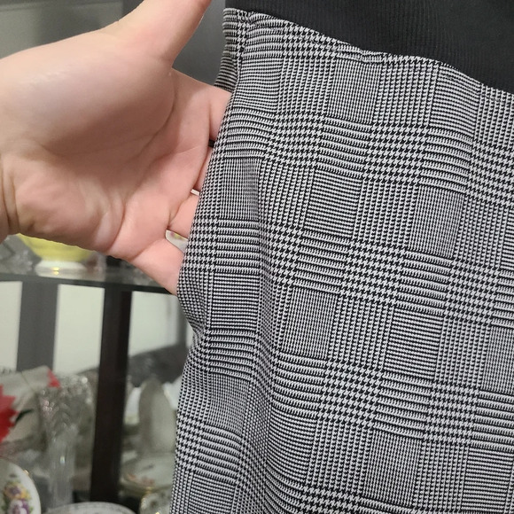 Uniqlo Maternity Plaid Pattern Comfy Maternity Pants Size Xsmall - Picture 2 of 6